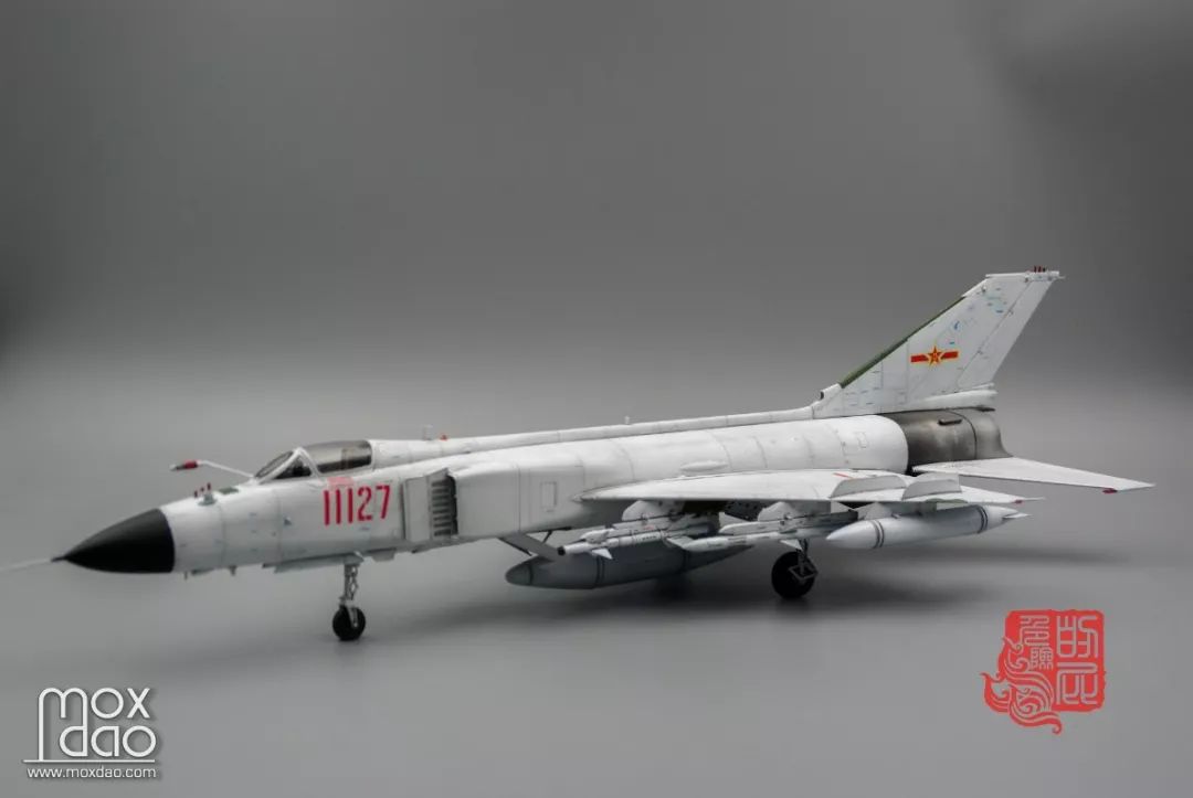 殲8戰(zhàn)斗機(jī)載重量，深度解析與探討，殲8戰(zhàn)斗機(jī)載重量深度解析及探討