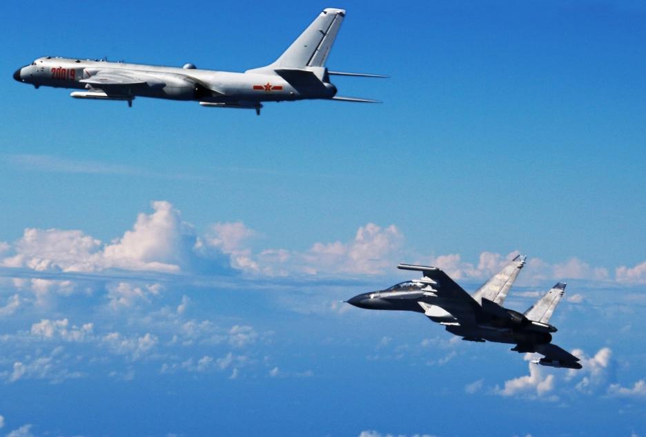 轟-6K起飛視頻，揭示中國(guó)戰(zhàn)略轟炸機(jī)的新時(shí)代風(fēng)采，中國(guó)戰(zhàn)略轟炸機(jī)新時(shí)代風(fēng)采，轟-6K起飛瞬間展示震撼實(shí)力