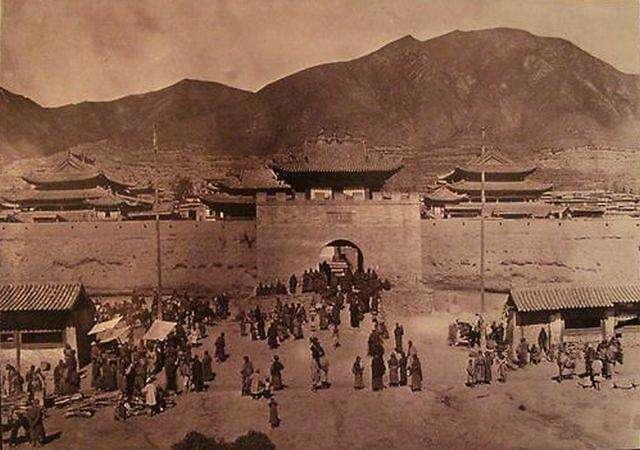 關(guān)于中國(guó)人民解放軍陸軍第21集團(tuán)軍搬遷至西寧的探討，中國(guó)人民解放軍陸軍第21集團(tuán)軍搬遷至西寧的探討分析