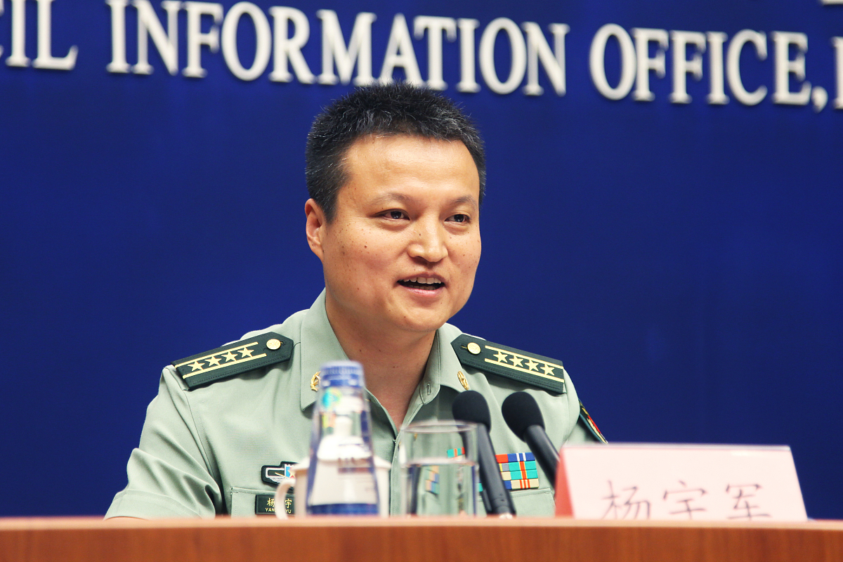 國(guó)防部發(fā)言人楊宇軍是否轉(zhuǎn)業(yè)，深度解析與探討，國(guó)防部部長(zhǎng)楊宇軍轉(zhuǎn)業(yè)動(dòng)向深度解析與探討