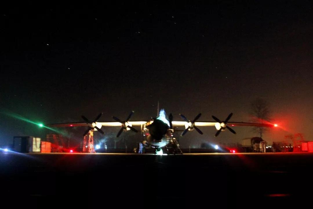 中國(guó)海軍航空兵戰(zhàn)斗機(jī)，力量與榮耀的象征，中國(guó)海軍航空兵戰(zhàn)斗機(jī)，力量與榮耀的驕傲