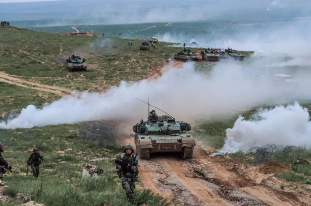 解放軍進(jìn)入俄羅斯境內(nèi)，深度解析與探討，解放軍進(jìn)入俄羅斯境內(nèi)背后的深度解析與探討