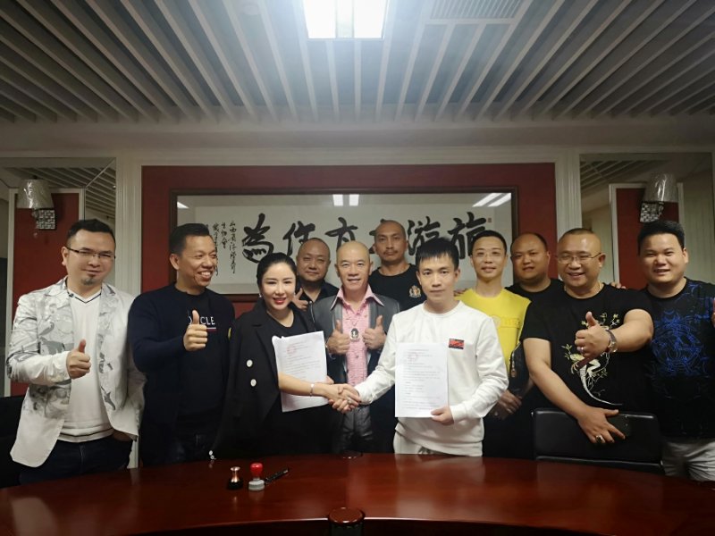 香港王中王一肖，探索傳奇人物的風(fēng)采，香港傳奇人物王中王一肖，風(fēng)采展現(xiàn)