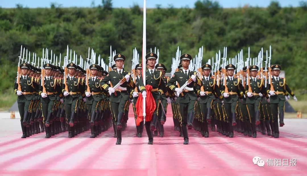 閱兵儀式中的國賓護衛(wèi)隊，榮耀與責任，閱兵儀式中的國賓護衛(wèi)隊，榮耀與責任之旅