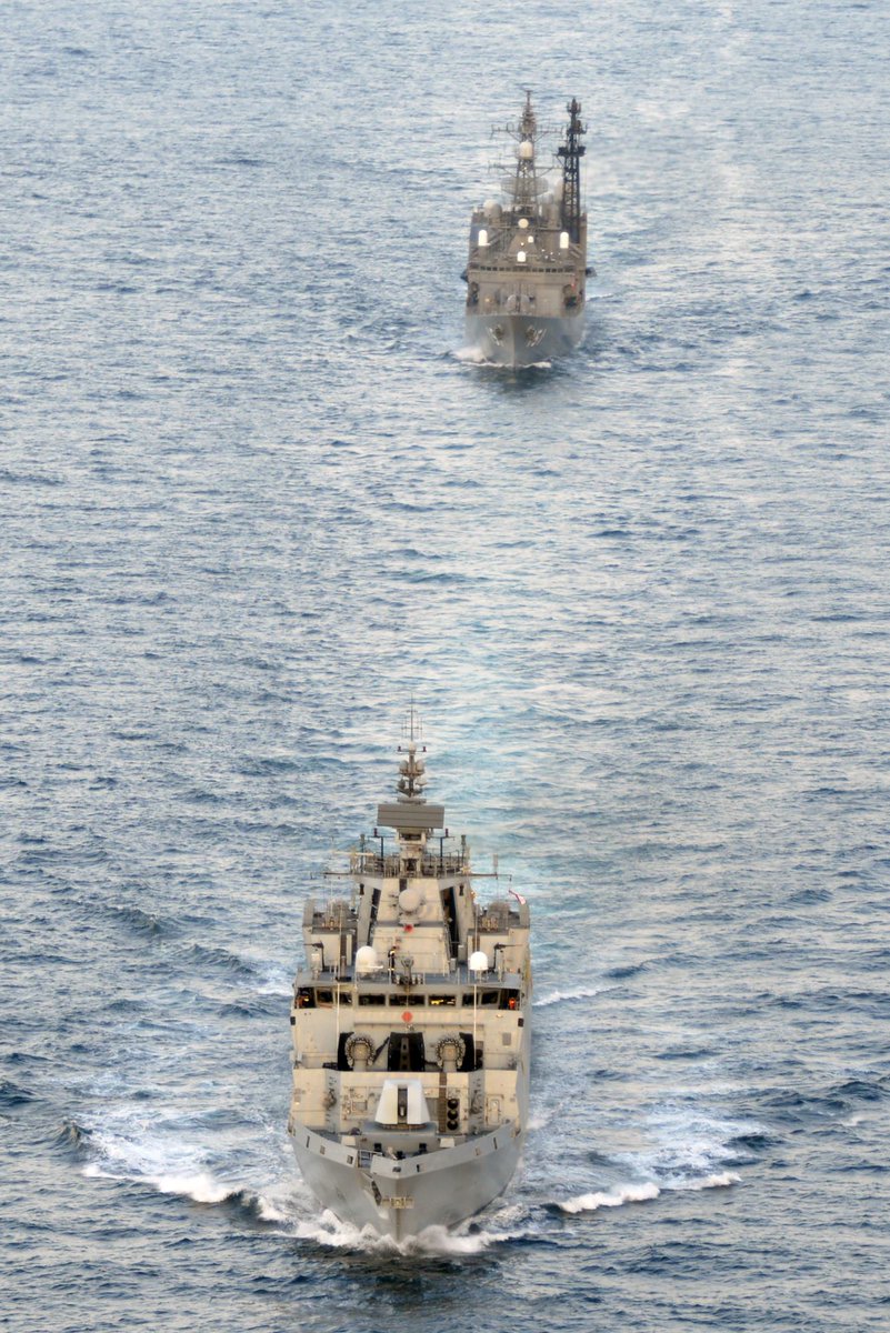 中日攝影師拍攝的軍艦對比，技術(shù)、設(shè)計與實(shí)力的較量，中日攝影師拍攝的軍艦對比，技術(shù)、設(shè)計與實(shí)力的深度剖析