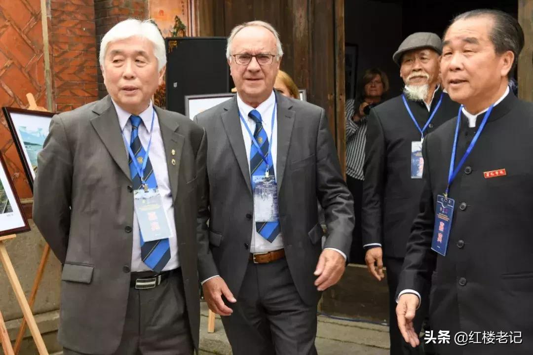 泉州華光男生，探索校園風(fēng)采與個(gè)人成長(zhǎng)之路，泉州華光男生，校園風(fēng)采與個(gè)人成長(zhǎng)之旅