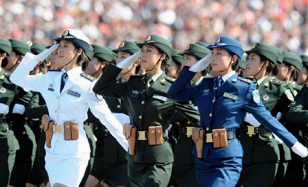 中國女兵圖片方陣，展現(xiàn)力量與榮耀，中國女兵圖片方陣，力量與榮耀的展現(xiàn)