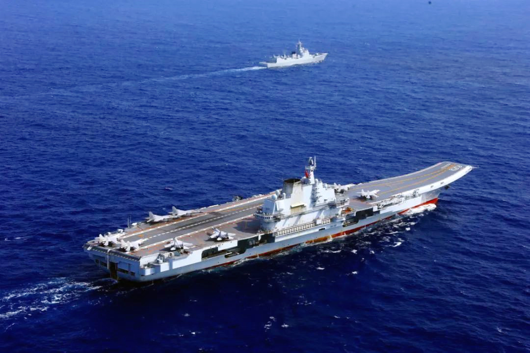 遼寧號航空母艦，國產(chǎn)巨艦的崛起，遼寧號航空母艦，國產(chǎn)巨艦的輝煌崛起之路