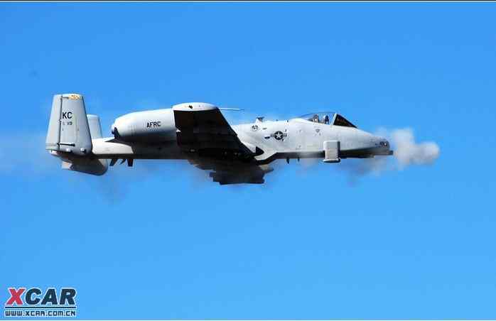 美軍A-10與A-10X攻擊機，區(qū)別與對比，美軍A-10與A-10X攻擊機的區(qū)別與對比分析